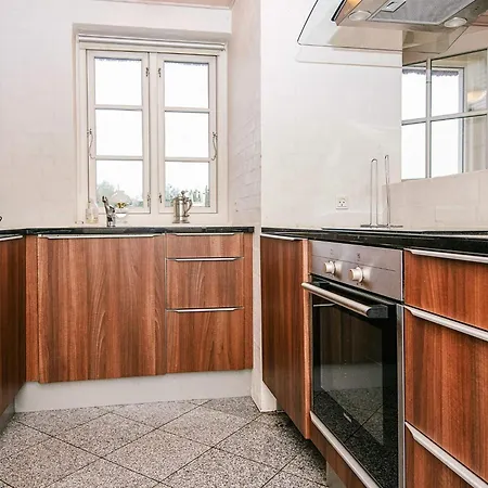 Luxury Retreat For *