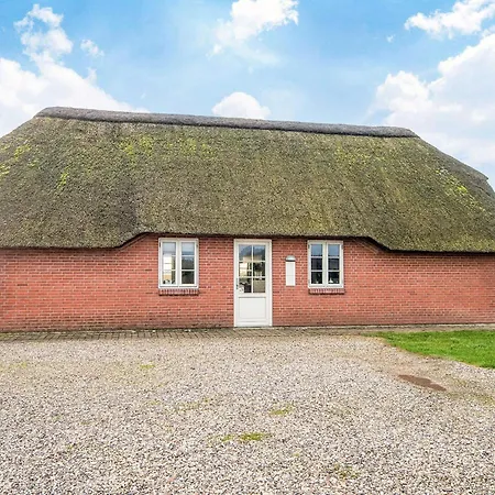 Semesterbostad Luxury Retreat For *